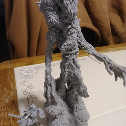 Treant Miniatur – 3D-gedruckt aus Resin | Fantasy Baumkreatur für DnD, Pathfinder & Tabletop | 32mm Maßstab
