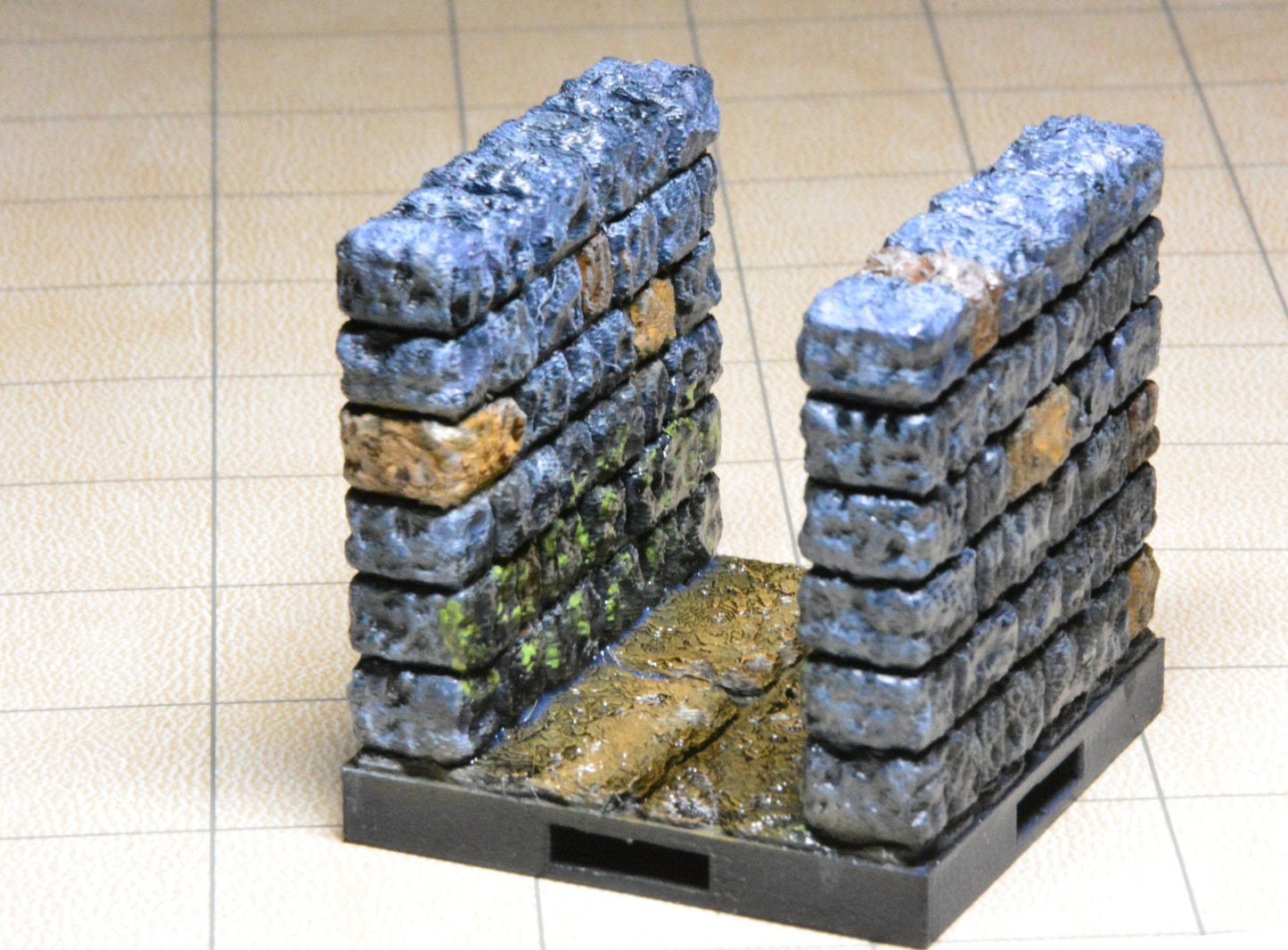 Engpassende mit Tür für Dungeon, 3D gedrucktes Gelände von Fat Dragon Games,  Ultimate Dragonlock System Terrain für 28mm Tabletop Gaming
