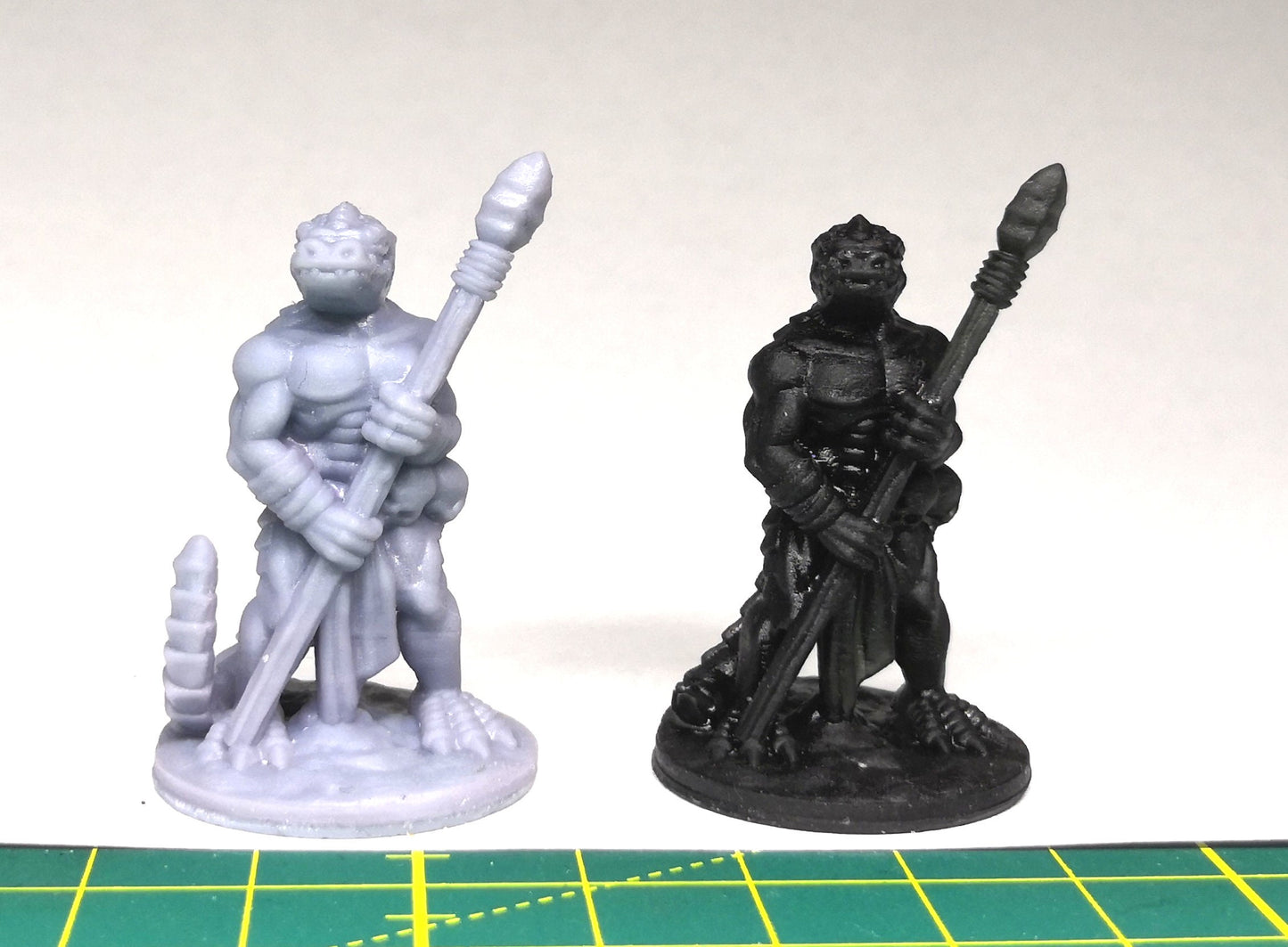 Lizardfolk - Echsenmenschen - Miniaturen 28mm Resin Tabletop Fat Dragon Games