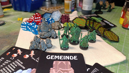 Pocket Tactics (4th Ed.) * Starfall Enclave vs. Dwarfclan (Core Set 2)