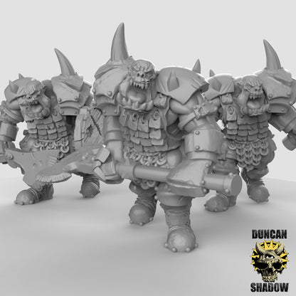 Ork Boss – 32mm Resin Miniatur für Tabletop, Wargaming & Pen & Paper | Design by Duncan Shadow